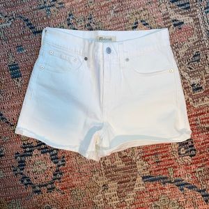 Madewell High-rise Jean shorts NWT